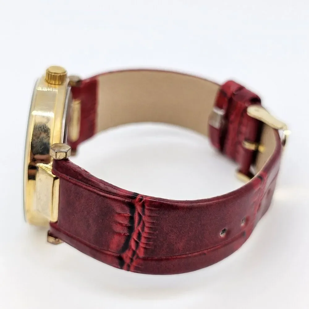 Women's Watch 38MM Cream Dial Roman‎ Numerals Red Faux Leather Bands New Battery